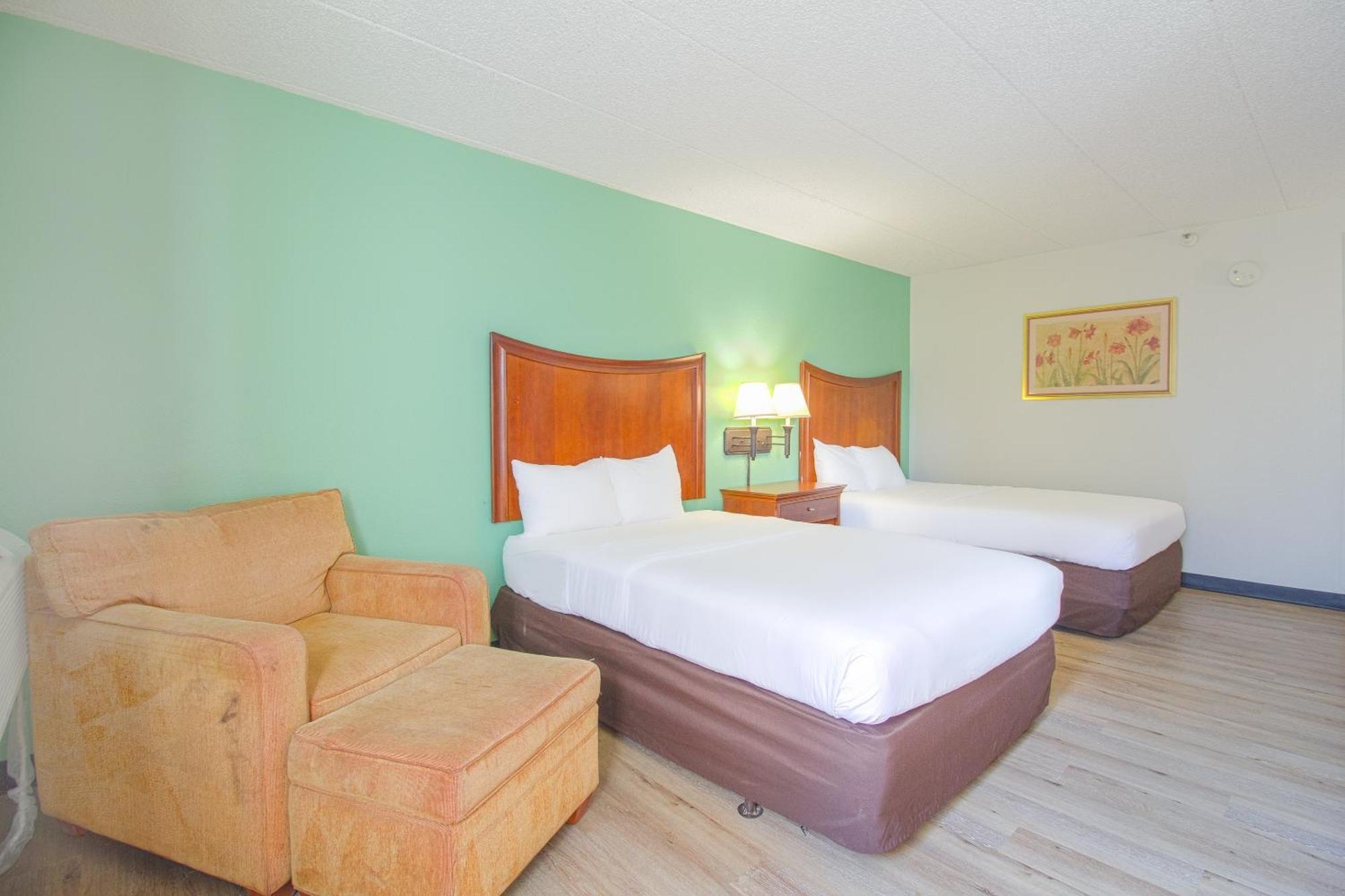 Tulsa Square Hotel Central, I-44 By Oyo Екстер'єр фото